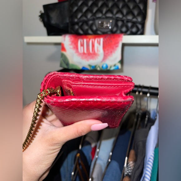 Gucci mini wallet on chain. Python wallet. Gucci red zumi. - Picture 9 of 11
